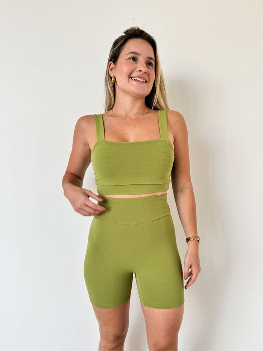 Shorts Free Olive Oil
